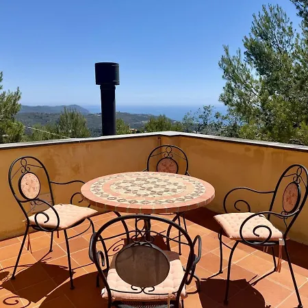 Host4u - Au Pin, Hill Relax Oasis Seaview Дом отдыха *
